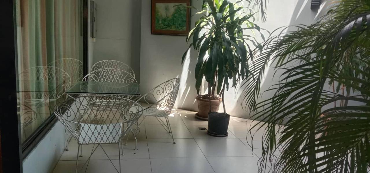 Dino Residences Dumaguete City Esterno foto