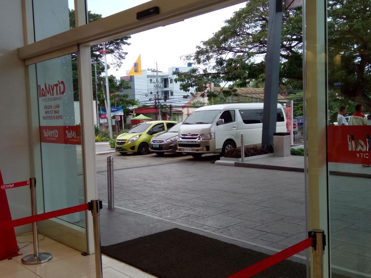 Dino Residences Dumaguete City Esterno foto