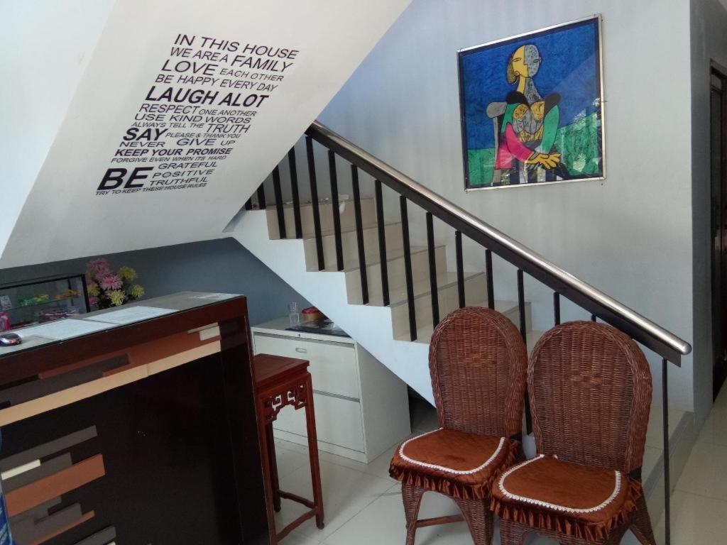 Dino Residences Dumaguete City Esterno foto