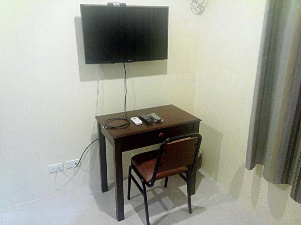Dino Residences Dumaguete City Esterno foto