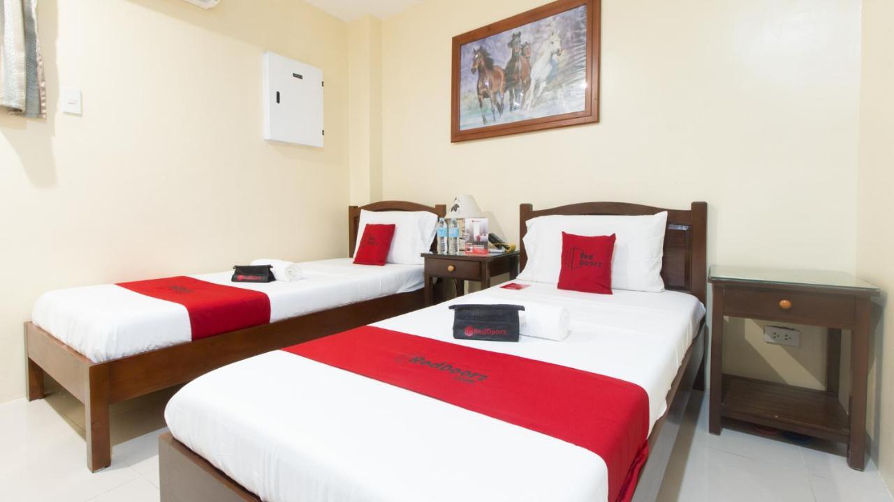 Dino Residences Dumaguete City Esterno foto