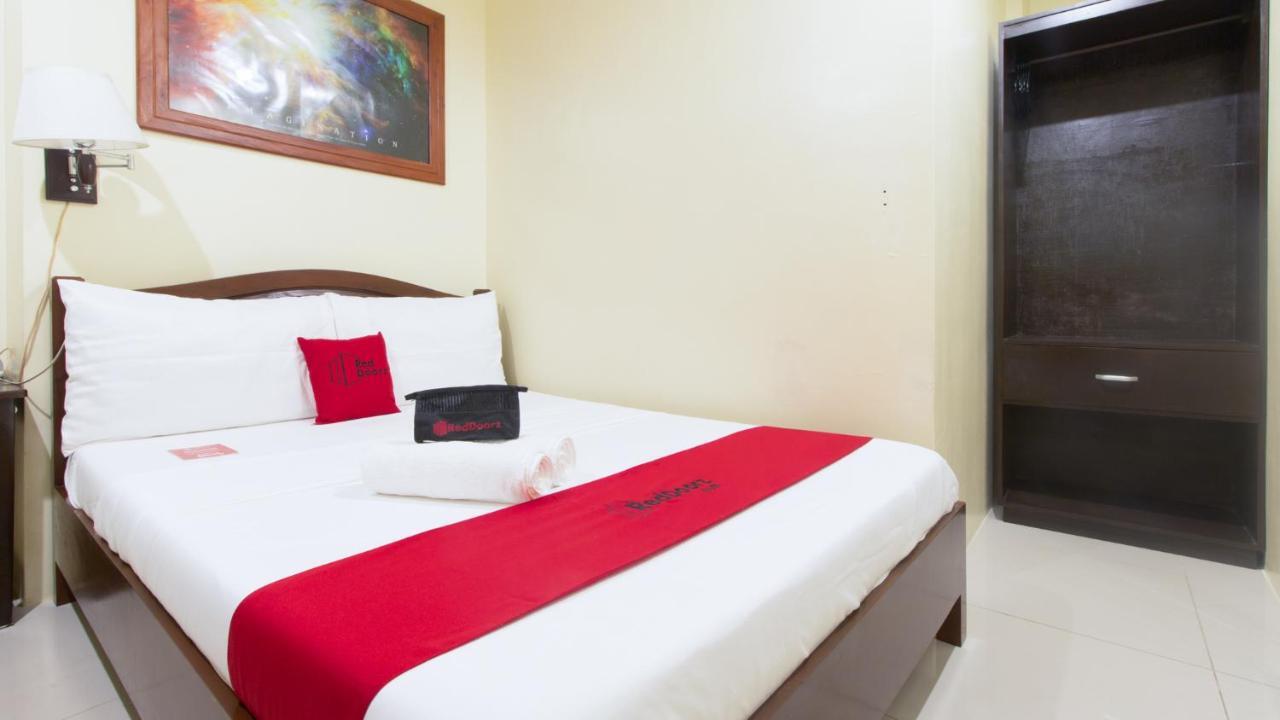 Dino Residences Dumaguete City Esterno foto