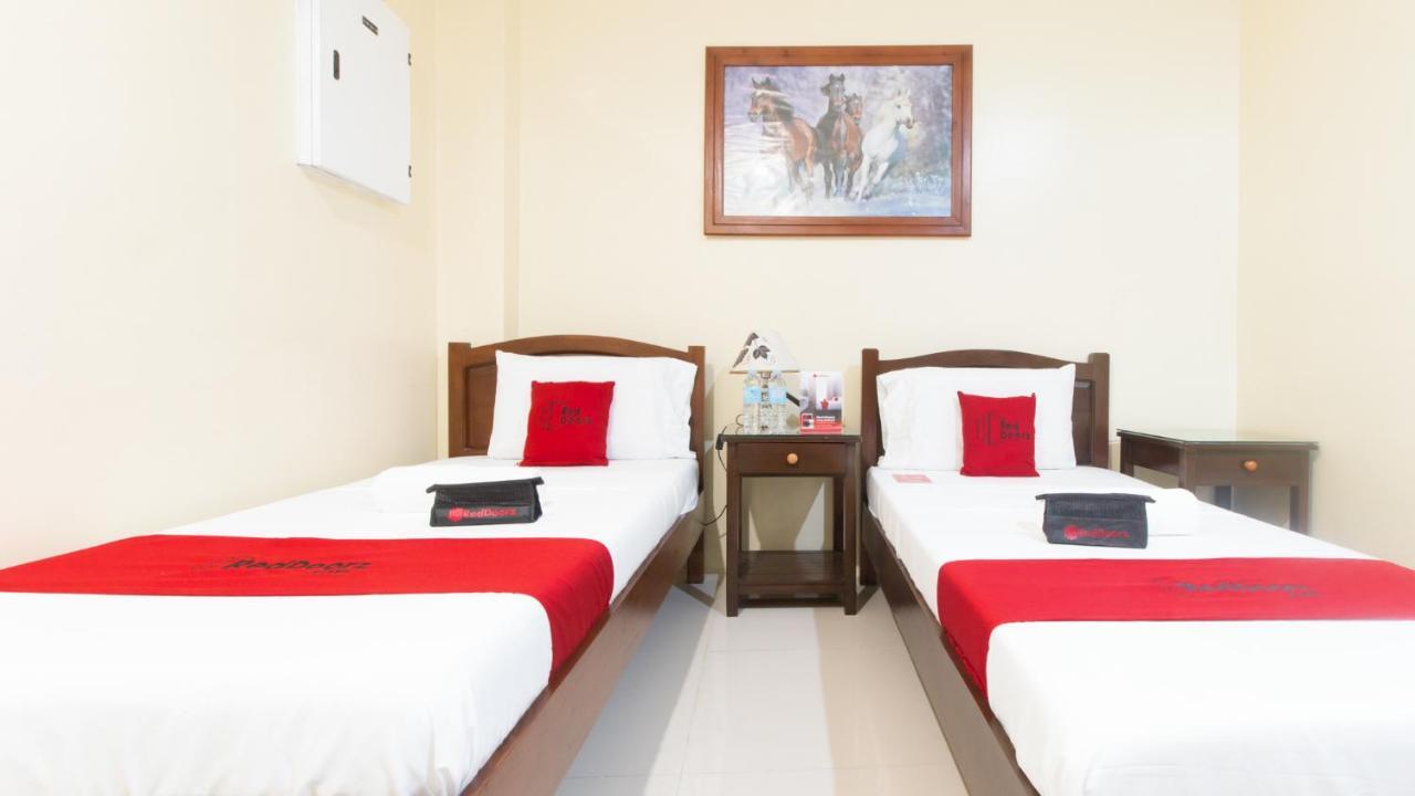 Dino Residences Dumaguete City Esterno foto