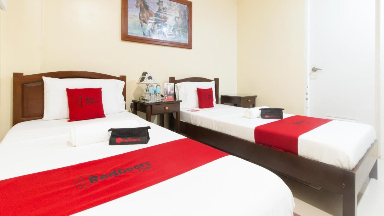 Dino Residences Dumaguete City Esterno foto