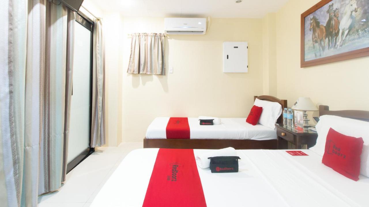 Dino Residences Dumaguete City Esterno foto